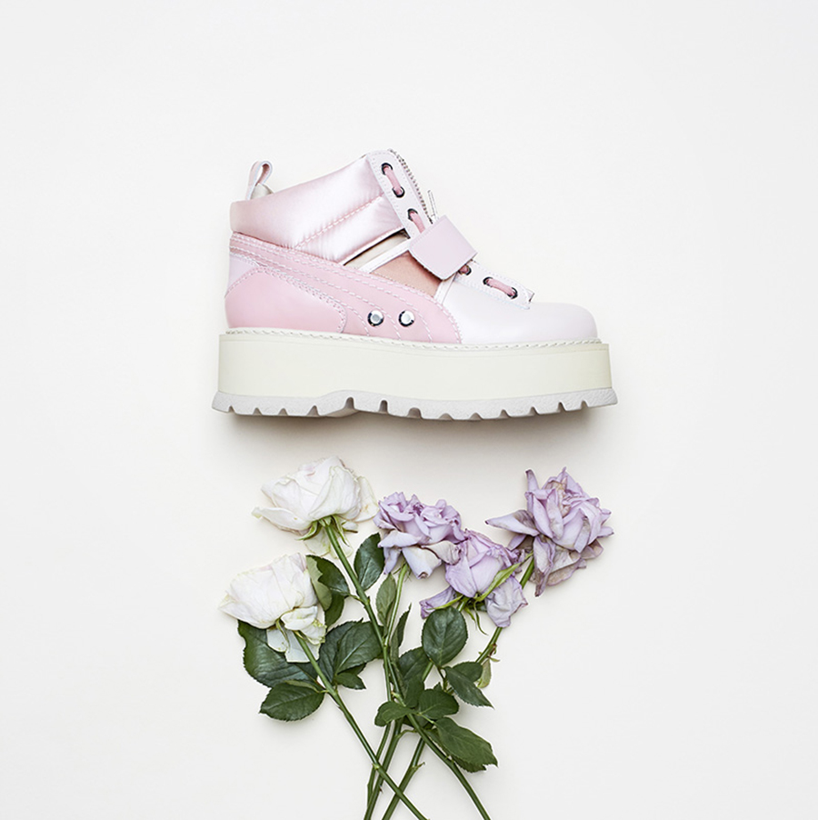 17SS_CC_Fenty-Collection_Sneaker-Boot-Strap-Womens_Product_0084
