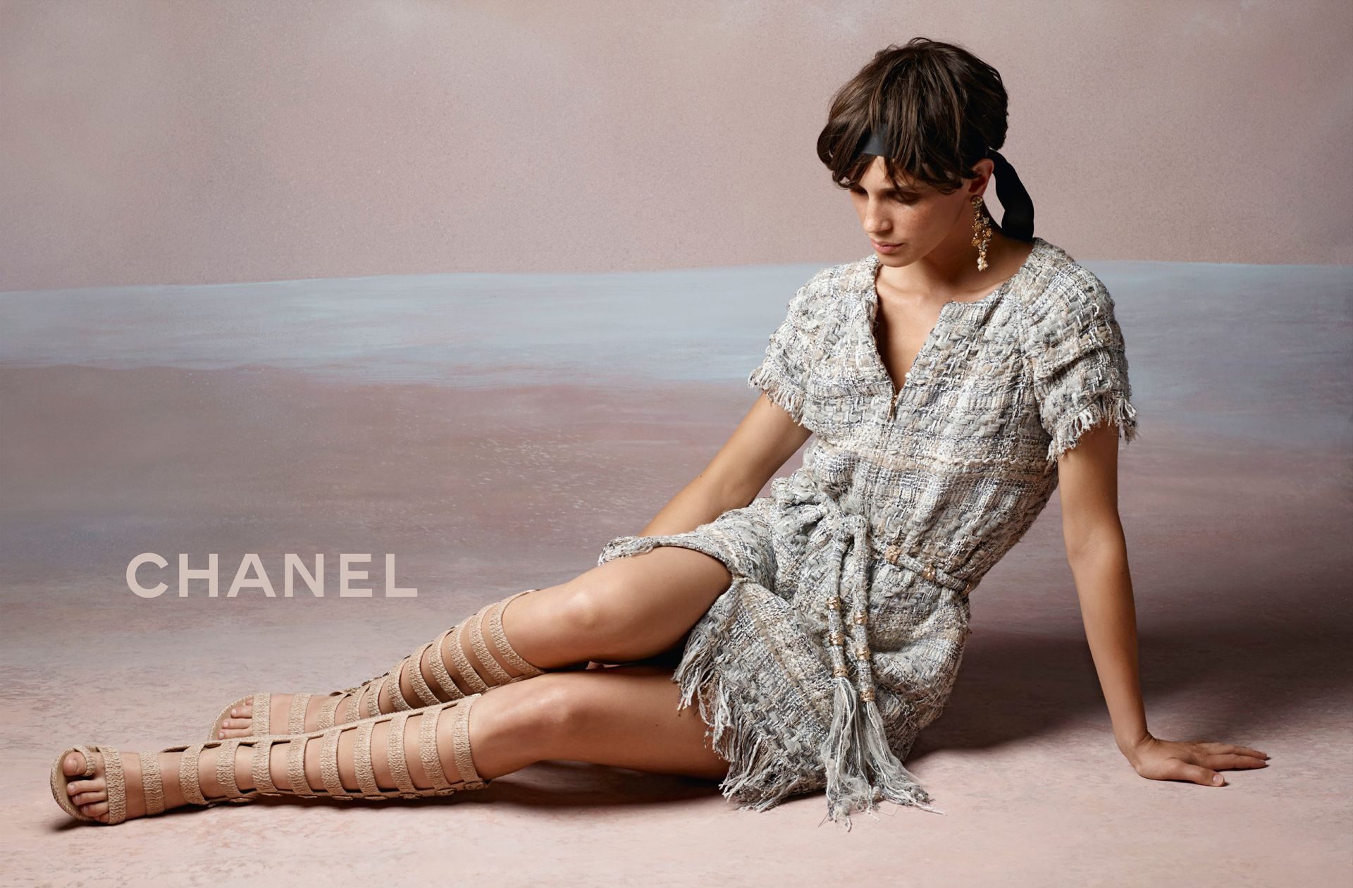 Chanel-resort-2018-ad-campaign-01